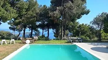 Entechnos Living 4* Мегали-Аммос