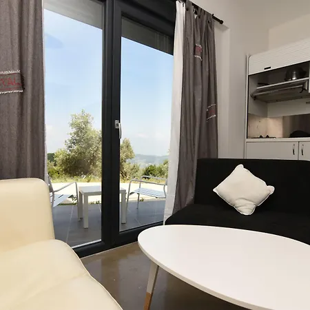 Lägenhetshotell Entechnos Living Megali Ammos (Skiathos)
