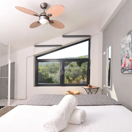 Aparthotel Entechnos Living Megali Ammos (Skiathos)