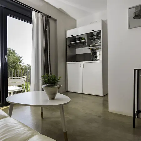 Entechnos Living 4* Megali Ammos (Skiathos)