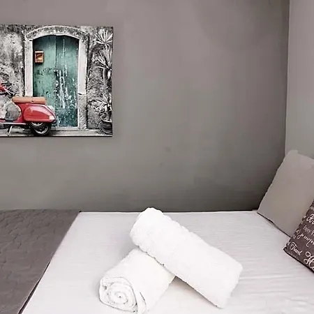 Entechnos Living Apartahotel