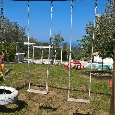 Aparthotel Entechnos Living