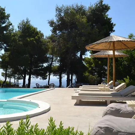 Entechnos Living 3* Megali Ammos (Skiathos)