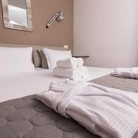 Entechnos Living Aparthotel Megali Ammos (Skiathos)