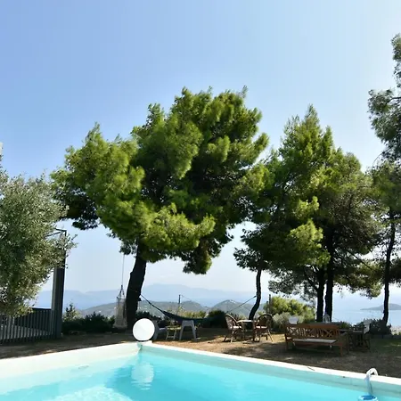 Aparthotel Entechnos Living