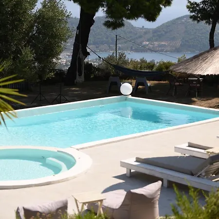 Entechnos Living 4* Megali Ammos (Skiathos)