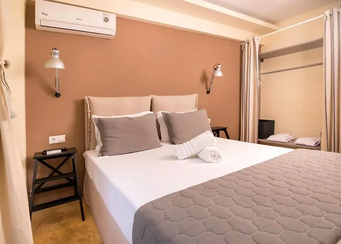 Entechnos Living Ξενοδοχείο με διαμερίσματα 4*