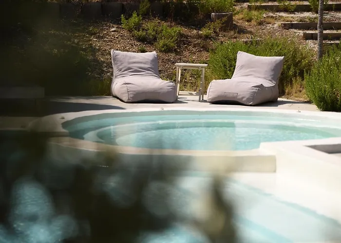 Ξενοδοχείο με διαμερίσματα Entechnos Living