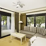 Entechnos Living Apart-hotel