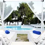 Entechnos Living Apart-hotel Megali Ammos (Skiathos)