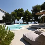 Apart-hotel Entechnos Living Megali Ammos (Skiathos)